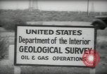 Immagine di Gli ingegneri di USGS Taft California USA, 1938, secondo 8 filmato di repertorio 65675074908