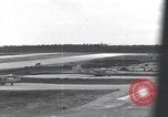 Standbild B-29 Superfortress Bombers Insel Tinian Marianen, 1945, aus Sekunde 4 historischem Filmmaterial Videoclip 65675074910