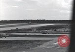Standbild B-29 Superfortress Bombers Insel Tinian Marianen, 1945, aus Sekunde 9 historischem Filmmaterial Videoclip 65675074910