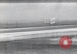 Standbild B-29 Superfortress Bombers Insel Tinian Marianen, 1945, aus Sekunde 28 historischem Filmmaterial Videoclip 65675074910