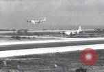 Standbild B-29 Superfortress Bombers Insel Tinian Marianen, 1945, aus Sekunde 33 historischem Filmmaterial Videoclip 65675074910