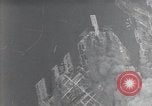 Standbild Luftaufnahmen Japan, 1945, aus Sekunde 13 historischem Filmmaterial Videoclip 65675074911