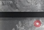 Standbild Luftaufnahmen Japan, 1945, aus Sekunde 18 historischem Filmmaterial Videoclip 65675074911