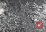 Standbild Luftaufnahmen Japan, 1945, aus Sekunde 62 historischem Filmmaterial Videoclip 65675074911