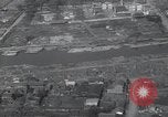 Immagine di Danni di bomba Kobe Giappone, 1945, secondo 29 filmato di repertorio 65675074918