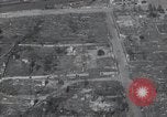 Immagine di Danni di bomba Kobe Giappone, 1945, secondo 44 filmato di repertorio 65675074918
