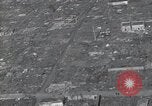 Immagine di Danni di bomba Kobe Giappone, 1945, secondo 60 filmato di repertorio 65675074918