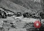 Standbild Lkws Kachil-Bong Korea, 1952, aus Sekunde 51 historischem Filmmaterial Videoclip 65675074932