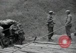 Standbild USA Soldaten Kachil-Bong Korea, 1952, aus Sekunde 4 historischem Filmmaterial Videoclip 65675074937