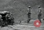 Standbild USA Soldaten Kachil-Bong Korea, 1952, aus Sekunde 5 historischem Filmmaterial Videoclip 65675074937