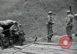 Standbild USA Soldaten Kachil-Bong Korea, 1952, aus Sekunde 7 historischem Filmmaterial Videoclip 65675074937