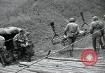 Standbild USA Soldaten Kachil-Bong Korea, 1952, aus Sekunde 12 historischem Filmmaterial Videoclip 65675074937