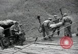 Standbild USA Soldaten Kachil-Bong Korea, 1952, aus Sekunde 14 historischem Filmmaterial Videoclip 65675074937