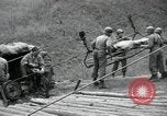 Standbild USA Soldaten Kachil-Bong Korea, 1952, aus Sekunde 20 historischem Filmmaterial Videoclip 65675074937
