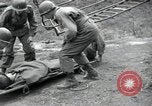 Standbild USA Soldaten Kachil-Bong Korea, 1952, aus Sekunde 28 historischem Filmmaterial Videoclip 65675074937