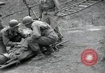 Standbild USA Soldaten Kachil-Bong Korea, 1952, aus Sekunde 34 historischem Filmmaterial Videoclip 65675074937