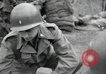 Standbild USA Soldaten Kachil-Bong Korea, 1952, aus Sekunde 51 historischem Filmmaterial Videoclip 65675074937