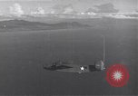 Standbild B-24 Liberator Bomber Guadalcanal Salomonen, 1943, aus Sekunde 16 historischem Filmmaterial Videoclip 65675074949