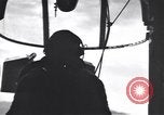Standbild B-24 Liberator Bomber Guadalcanal Salomonen, 1943, aus Sekunde 22 historischem Filmmaterial Videoclip 65675074949