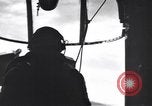 Standbild B-24 Liberator Bomber Guadalcanal Salomonen, 1943, aus Sekunde 24 historischem Filmmaterial Videoclip 65675074949