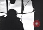 Standbild B-24 Liberator Bomber Guadalcanal Salomonen, 1943, aus Sekunde 25 historischem Filmmaterial Videoclip 65675074949