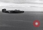 Standbild B-24 Befreier Guadalcanal Salomonen, 1943, aus Sekunde 15 historischem Filmmaterial Videoclip 65675074952