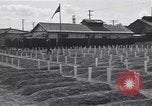Standbild amerikanischen Friedhof Korea, 1950, aus Sekunde 4 historischem Filmmaterial Videoclip 65675074964