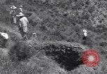 Image 2e soldats d'infanterie Corée, 1950, de la seconde 38 séquences d'archives historiques vidéo 65675074967
