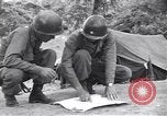 Immagine di General J Lawton Collins A Taegu in Corea, 1950, secondo 23 filmato di repertorio 65675074976