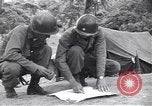 Immagine di General J Lawton Collins A Taegu in Corea, 1950, secondo 24 filmato di repertorio 65675074976