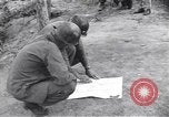Immagine di General J Lawton Collins A Taegu in Corea, 1950, secondo 25 filmato di repertorio 65675074976