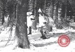 Immagine di Soldati statunitensi Vossenack Germania, 1945, secondo 56 filmato di repertorio 65675074977