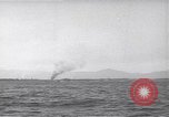 Standbild landing vehicle tracked Lingayen Philippinen, 1945, aus Sekunde 28 historischem Filmmaterial Videoclip 65675074978