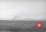 Standbild landing vehicle tracked Lingayen Philippinen, 1945, aus Sekunde 31 historischem Filmmaterial Videoclip 65675074978