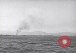 Standbild landing vehicle tracked Lingayen Philippinen, 1945, aus Sekunde 38 historischem Filmmaterial Videoclip 65675074978