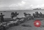 Immagine di Soldati statunitensi Guadalcanal nelle Isole Salomone, 1944, secondo 27 filmato di repertorio 65675074983