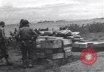 Immagine di Soldati statunitensi Guadalcanal nelle Isole Salomone, 1944, secondo 33 filmato di repertorio 65675074983