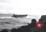 Standbild USA Soldaten Guadalcanal Salomonen, 1944, aus Sekunde 6 historischem Filmmaterial Videoclip 65675074985
