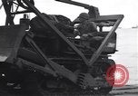 Standbild USA Soldaten Guadalcanal Salomonen, 1944, aus Sekunde 21 historischem Filmmaterial Videoclip 65675074986