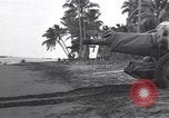 Standbild USA Soldaten Guadalcanal Salomonen, 1944, aus Sekunde 49 historischem Filmmaterial Videoclip 65675074986