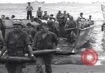 Standbild USA Soldaten Guadalcanal Salomonen, 1944, aus Sekunde 62 historischem Filmmaterial Videoclip 65675074986