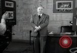 Immagine di David Sarnoff previsioni sulle telecomunicazioni New York United States USA, 1949, secondo 46 filmato di repertorio 65675075007