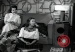 Standbild TV-Bildschirm New York United States USA, 1949, aus Sekunde 50 historischem Filmmaterial Videoclip 65675075008
