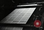 Standbild Frontpost Zeitung Italien, 1944, aus Sekunde 28 historischem Filmmaterial Videoclip 65675075010