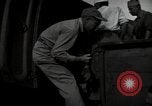 Standbild Flieger Italien, 1944, aus Sekunde 8 historischem Filmmaterial Videoclip 65675075011