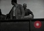 Standbild Flieger Italien, 1944, aus Sekunde 16 historischem Filmmaterial Videoclip 65675075011