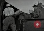 Standbild Flieger Italien, 1944, aus Sekunde 24 historischem Filmmaterial Videoclip 65675075011