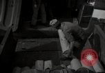 Standbild Flieger Italien, 1944, aus Sekunde 31 historischem Filmmaterial Videoclip 65675075011