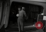 Standbild Flieger Italien, 1944, aus Sekunde 38 historischem Filmmaterial Videoclip 65675075011