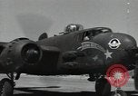 Standbild B-25 Mitchell Bomber Assam Indien, 1944, aus Sekunde 32 historischem Filmmaterial Videoclip 65675075016